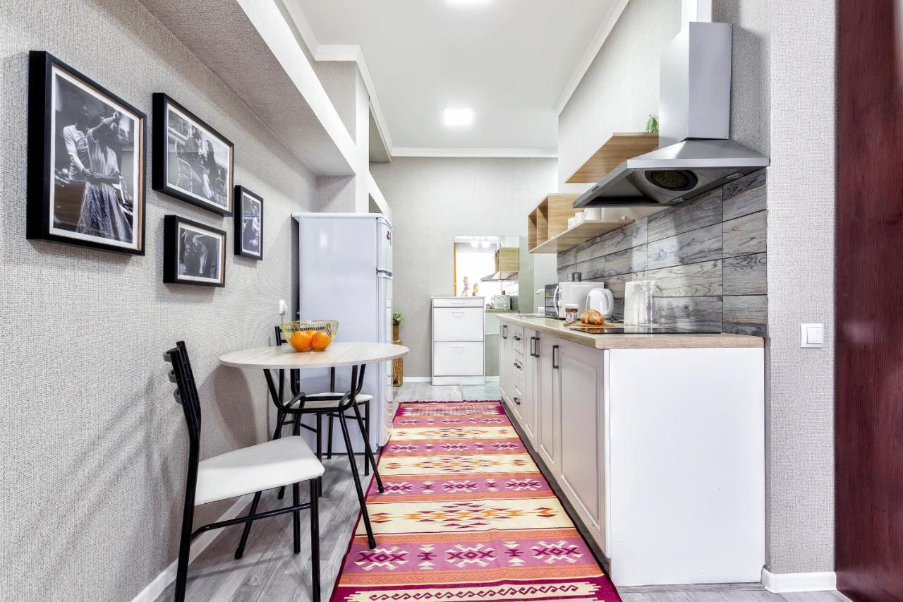 Cosy flat in the city center アスターナ エクステリア 写真